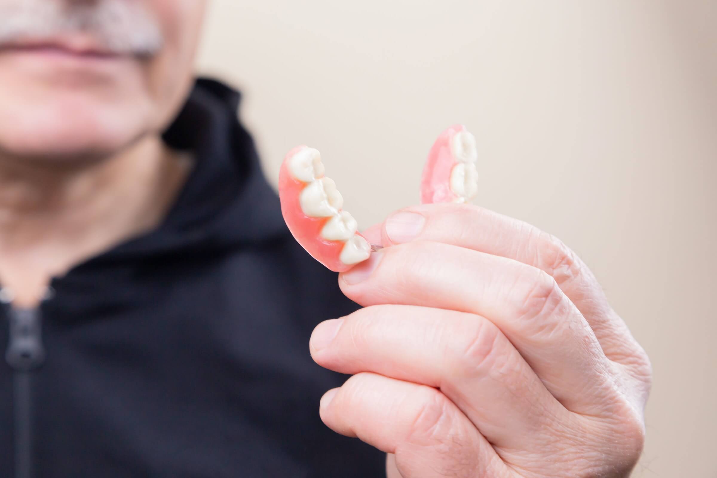 best place at negombo Dentures & Partials